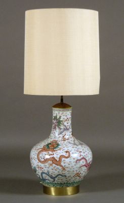 Bodenvase als Lampe, China, Anfang 20. Jahrhundert, Porzellan