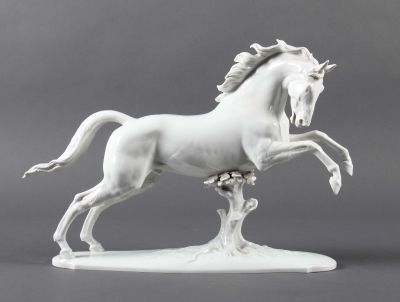 Theodor Kärner, Springendes Pferd, Allach, 1935-1944, Porzellan