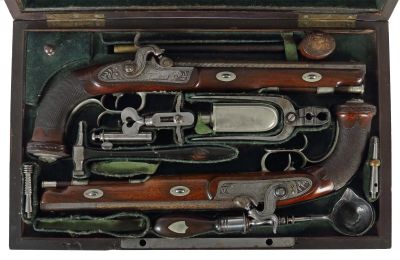 Die Duellierpistolen als Siegerauszeichnung für Hugo Graf von GreifenauSaarn wurden für 5.000 Euro im Auktionshaus Yves Siebers in Stuttgart versteigert.