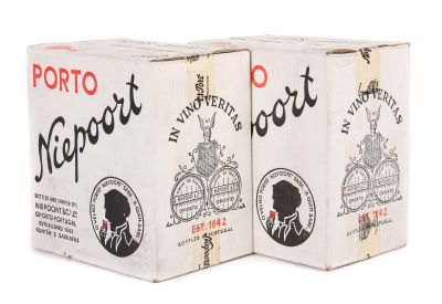 12 Flaschen Portwein, Garrafeira Porto, 1938, Weine, Spirituosen